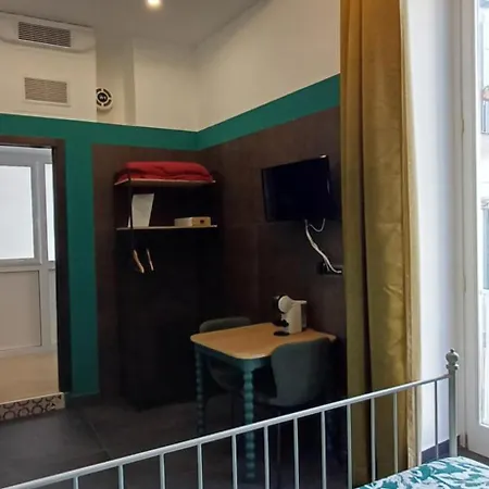 La Stanza A Parte 나폴리